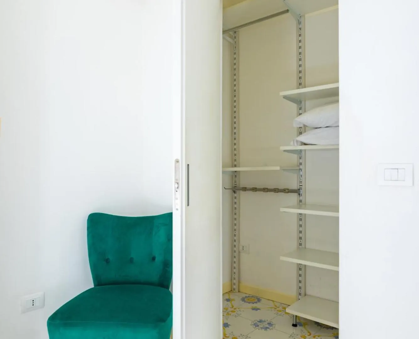 Palazzo Loffredo By Napoliapartments 0*, Naples Italy