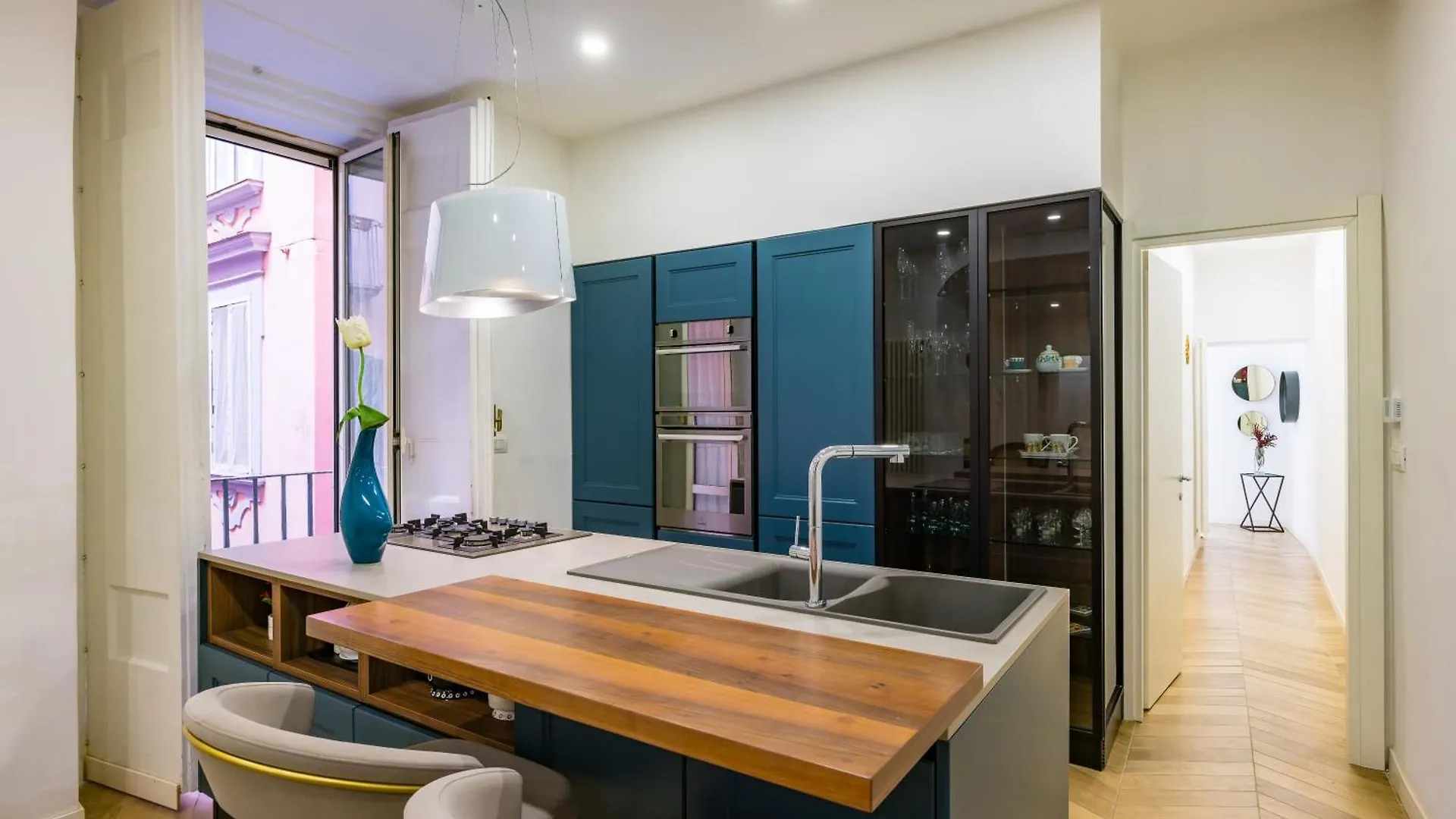 Palazzo Loffredo By Napoliapartments 0*, Naples